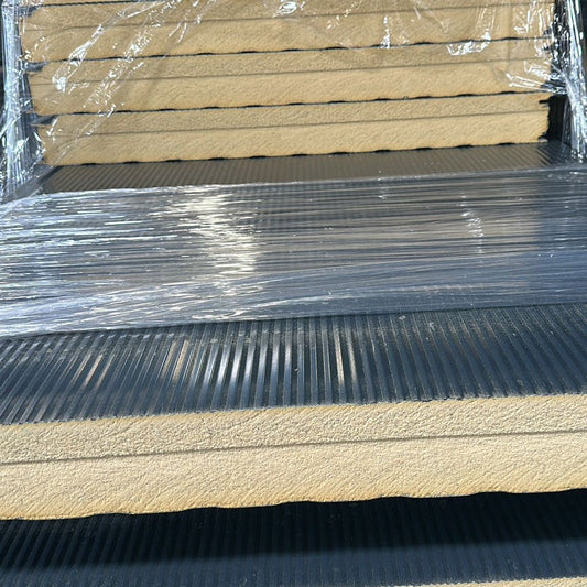 Sandwichplatten Wand 100 mm Anthrazit 2. Wahl verdeckte Verschraubung