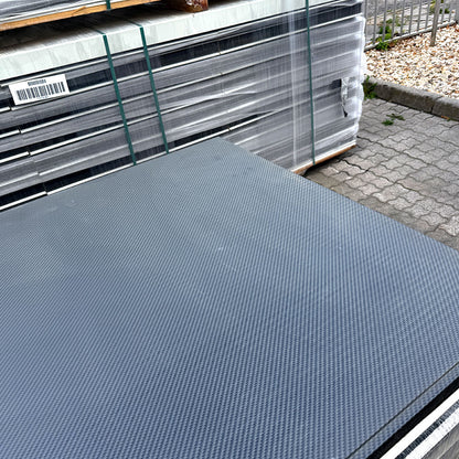 Carbon Optik bei Sandwichplatten Wand