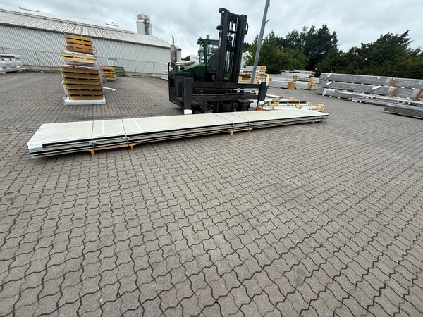 Paket #220 Sandwichplatten Dach 4 x 8,50 m Kernstärke 30 mm