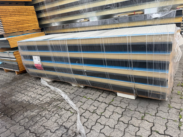 Paket #229 Sandwichplatten Dach 8 x 2,70 m Kernstärke 80 mm