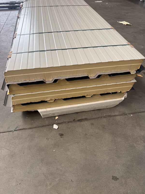 Paket #246 Sandwichplatten Dach 4 x 2,50 m Kernstärke 100 mm