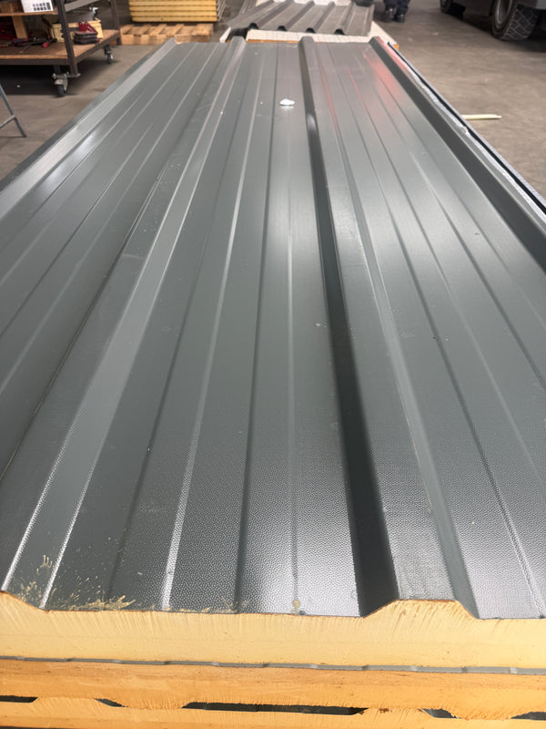 Paket #247 Sandwichplatten Dach 4 x 3,00 m Kernstärke 100 mm