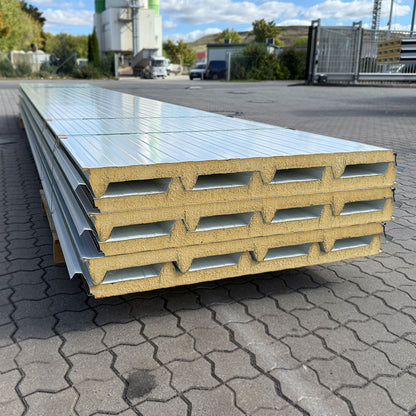 Paket Sandwichplatten Dach 