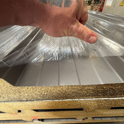 Paket 101 Sandwichdach Platten 5 x 6 Meter