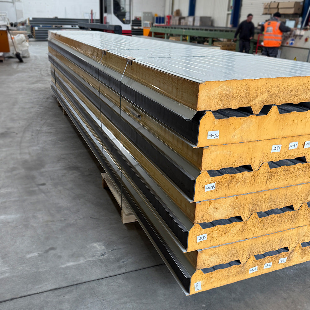 Paket Sandwichdach Dachplatten