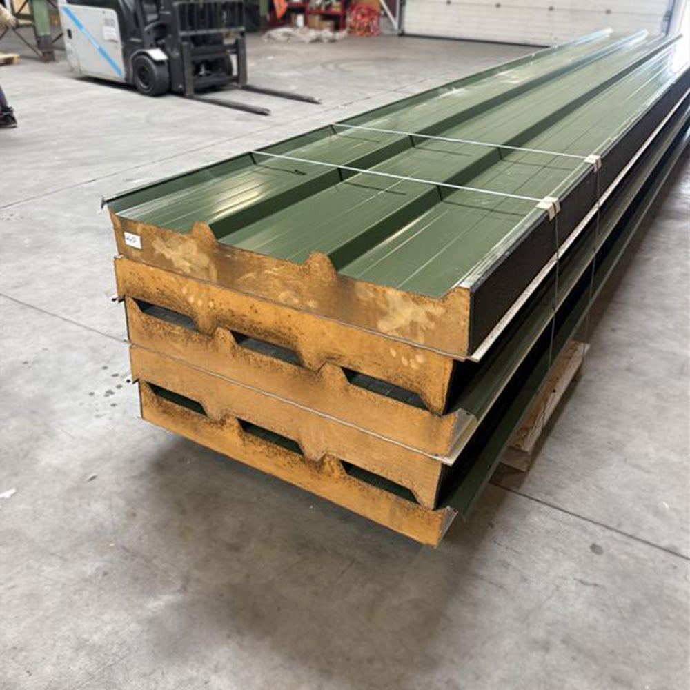 Grüne Sandwichplatten für das Dach