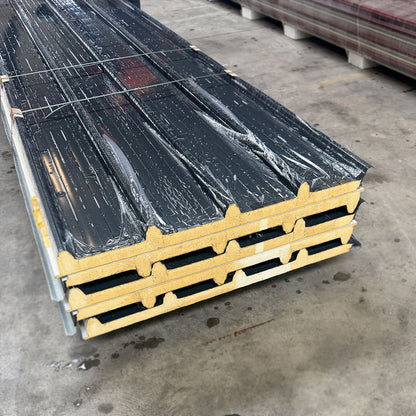 Dachplatten Sandwich geschäumt