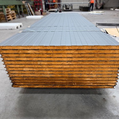 Sandwichplatten Wand Carbonoptik