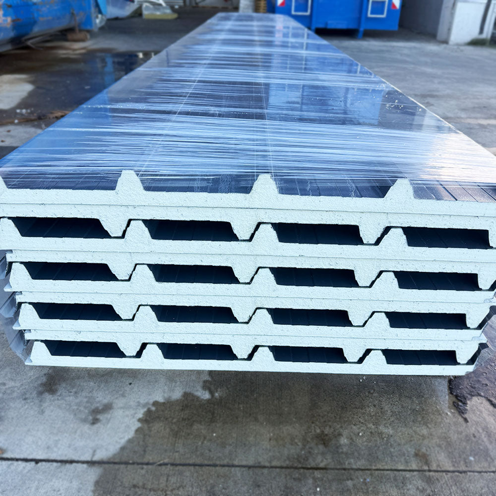 Paket #57 Sandwichplatten Dach 9 x 7,00 m Kernstärke 30 mm